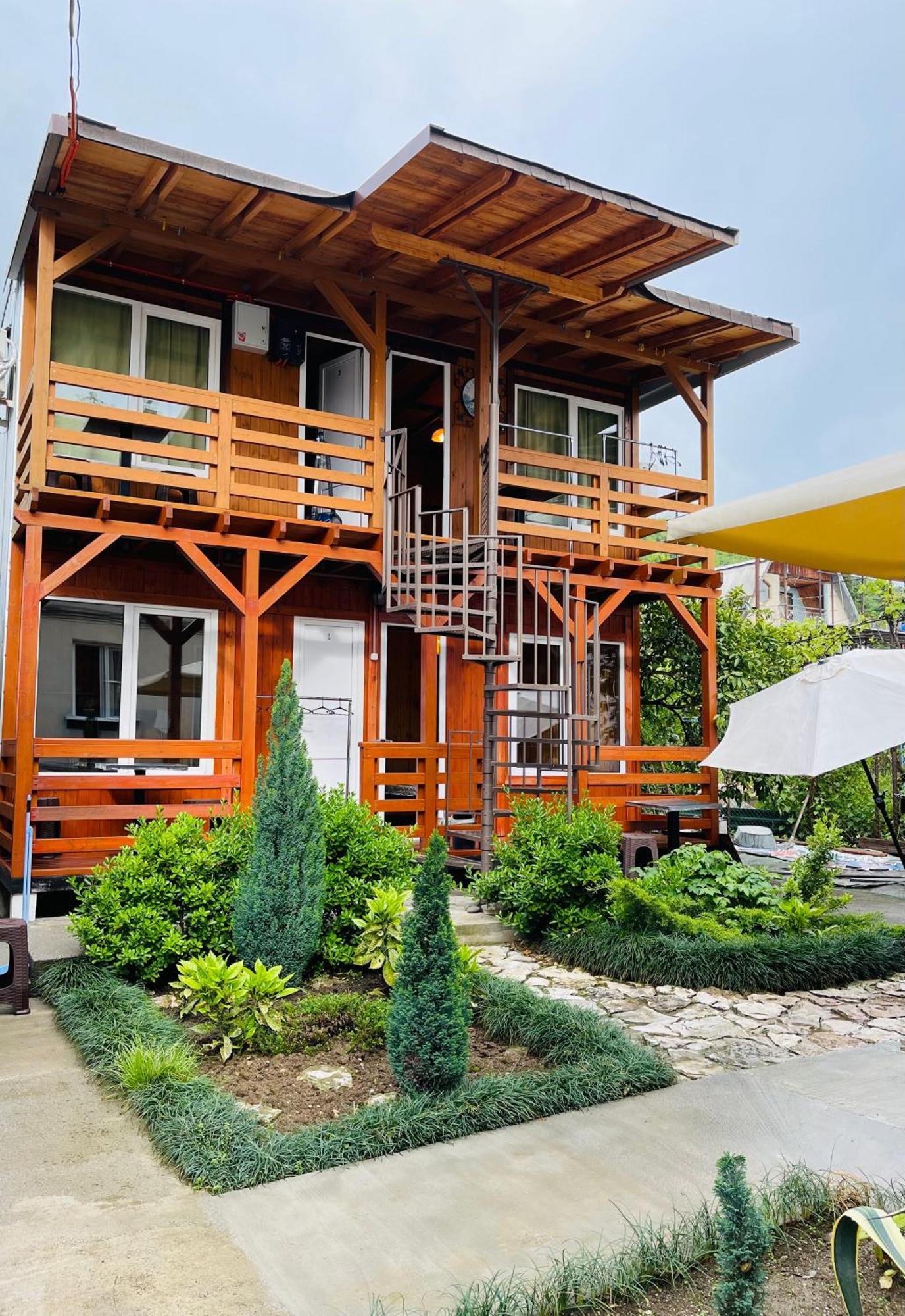 Guest House Vladimir Gagra Exteriér fotografie